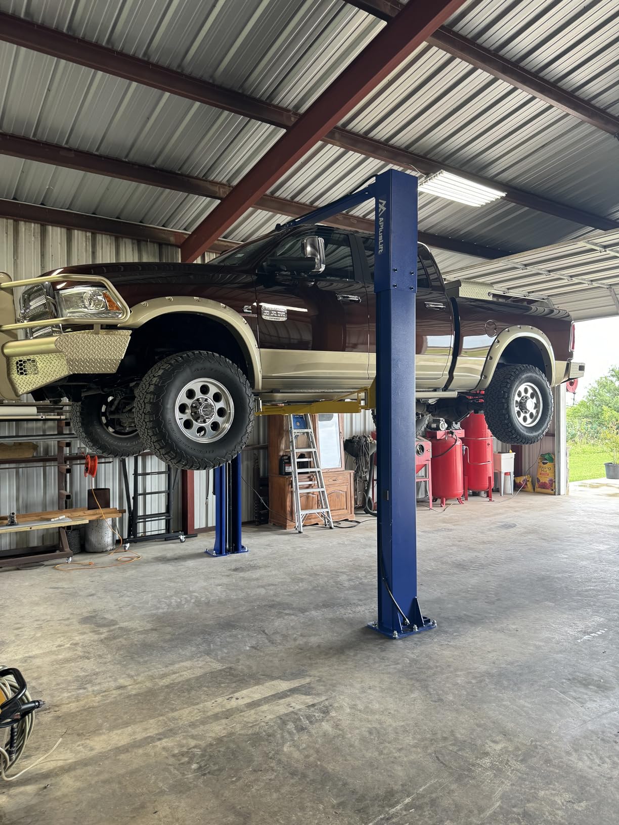 APlusLift HW-10KOH-A 10000 LB 2-Post Overhead Heavy Duty Car Lift with 3 Year Warranty photo review