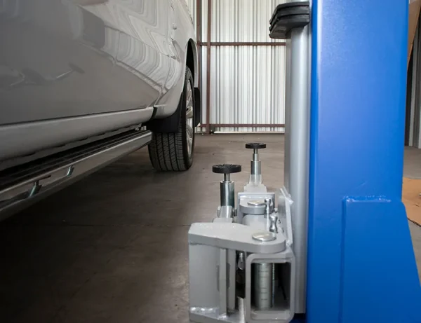 iDEAL TP10KAC-DX ALI Certified Two Post Overhead Automotive Lift - Image 15